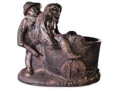 Pflanzgefäß Junge und Mädchen mit Schubkarre Antik bronze 